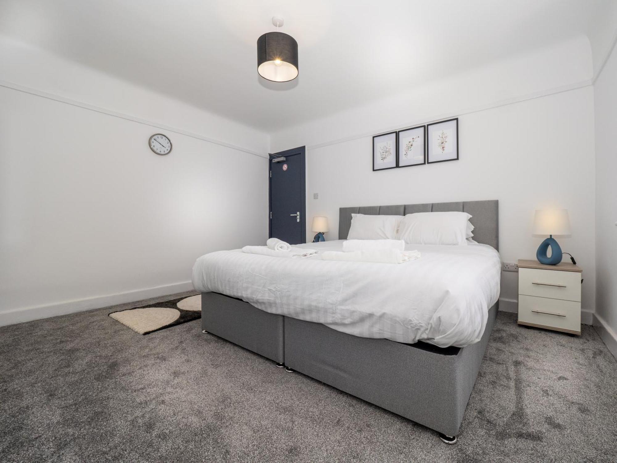 3Br Haven Retreat In Wallasey With Free Street Parking Ngoại thất bức ảnh