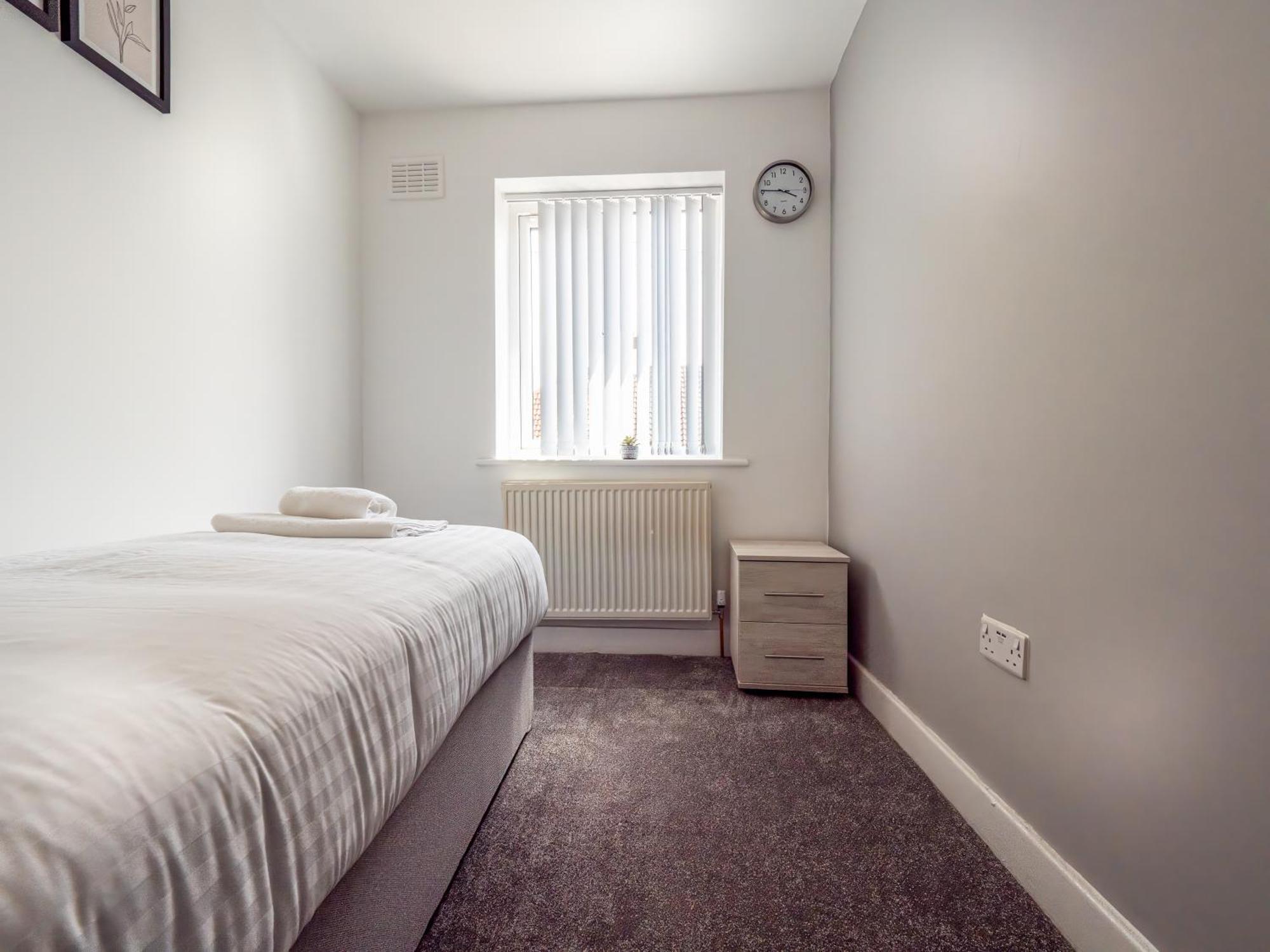 3Br Haven Retreat In Wallasey With Free Street Parking Ngoại thất bức ảnh